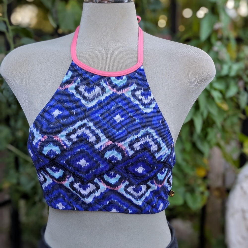 Aqua Blue La Vie En Rose Halter Top Size M